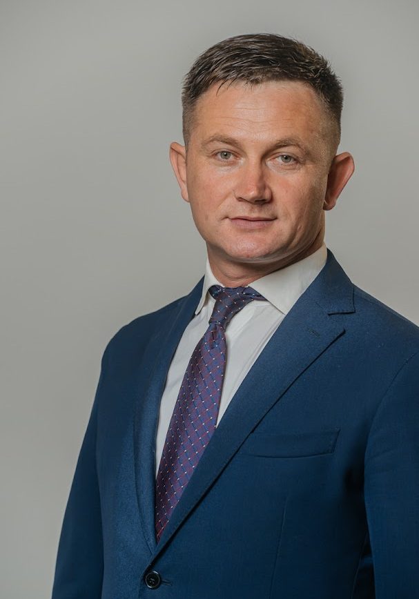 53 Vrăjitoru